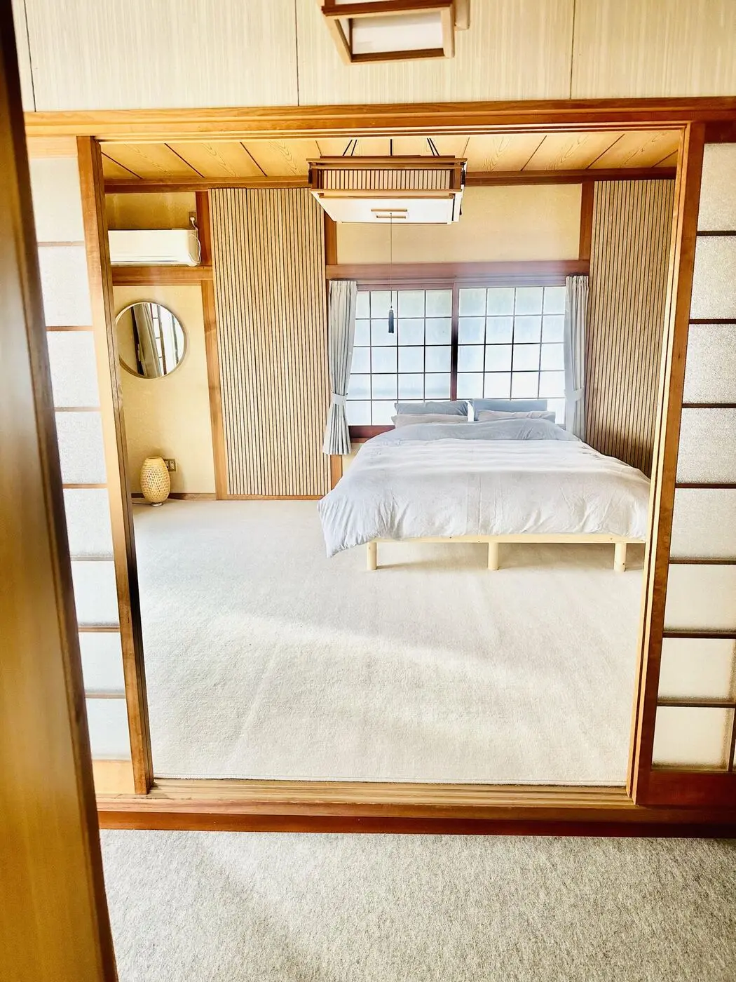 Chambre avec lit queen size